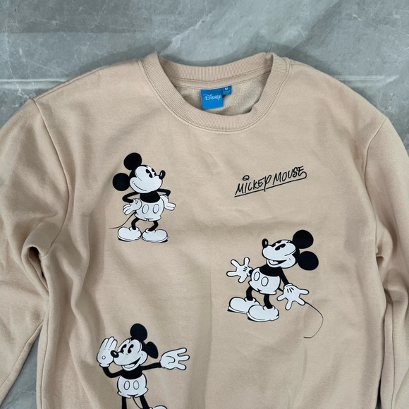 Women’s Disney Mickey Mouse Signature Pullover Crew Neck Sweatshirt Size Medium - Picture 2 of 15